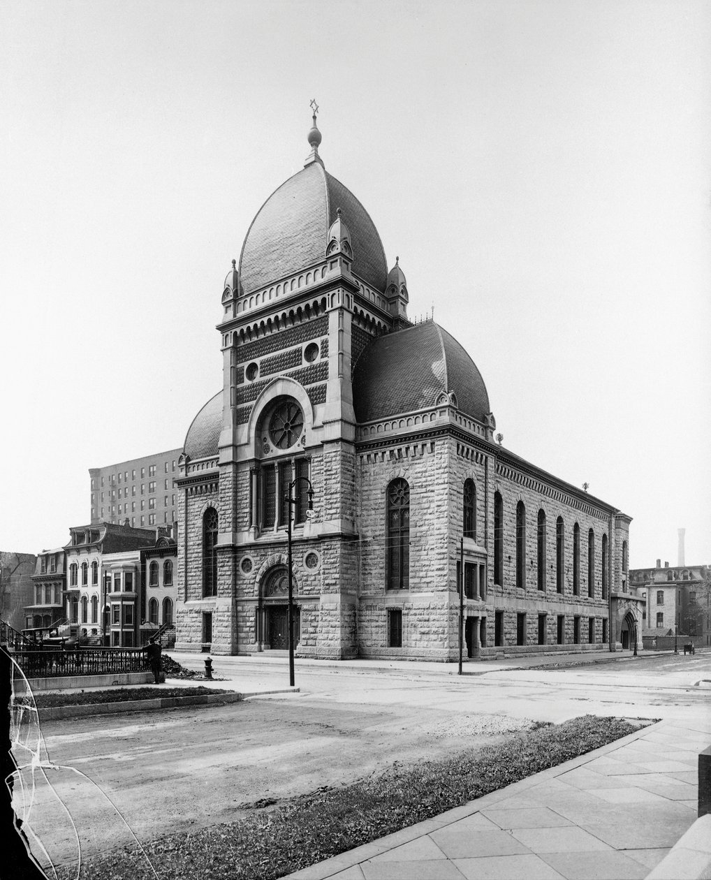 Sinai Congregation, Chicago, Illinois, USA, cca 1900 (č/b foto) od Barnes and Crosby