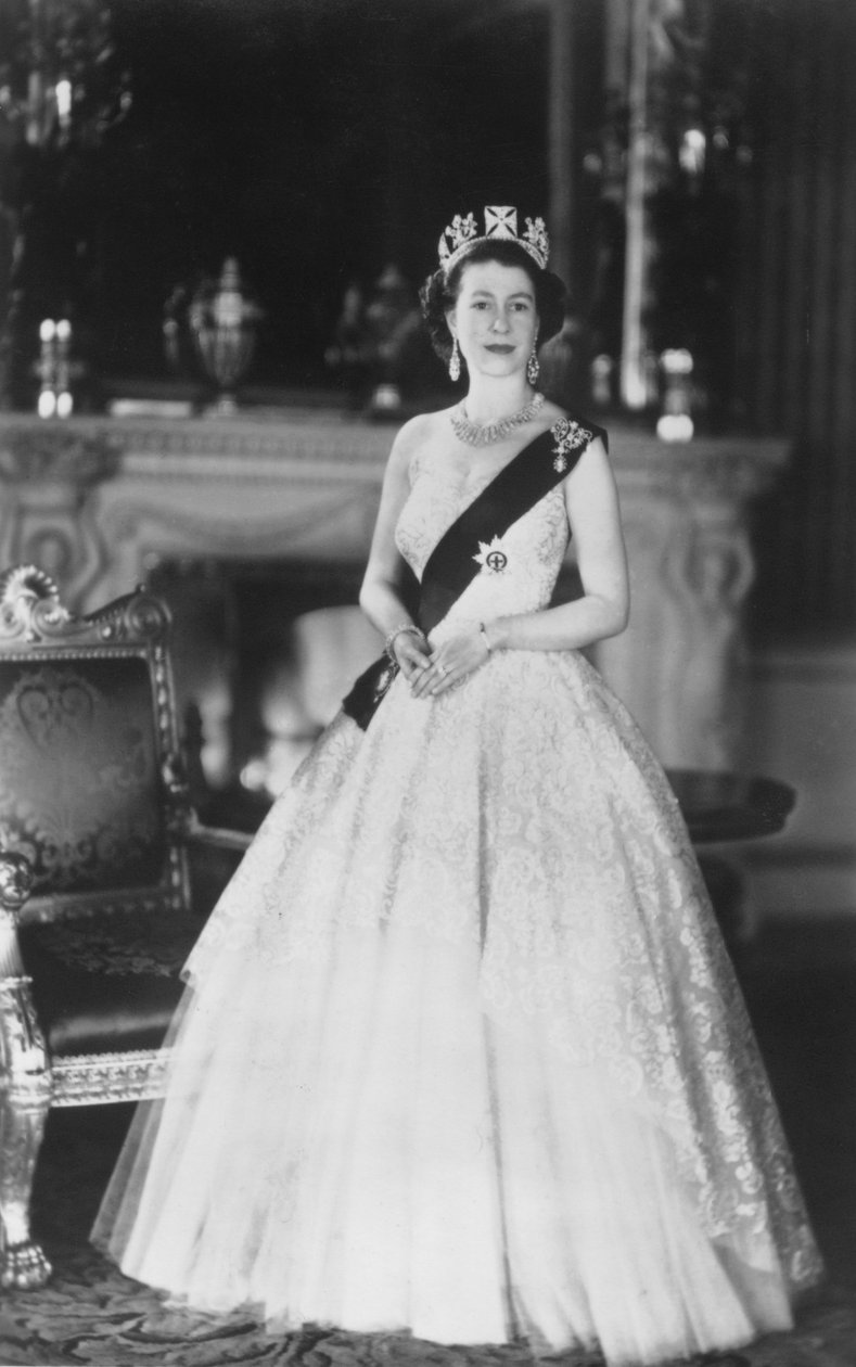 Jeho královna Alžběta II v Buckinghamském paláci, 12. března 1953 od Baron Sterling Henry Nahum
