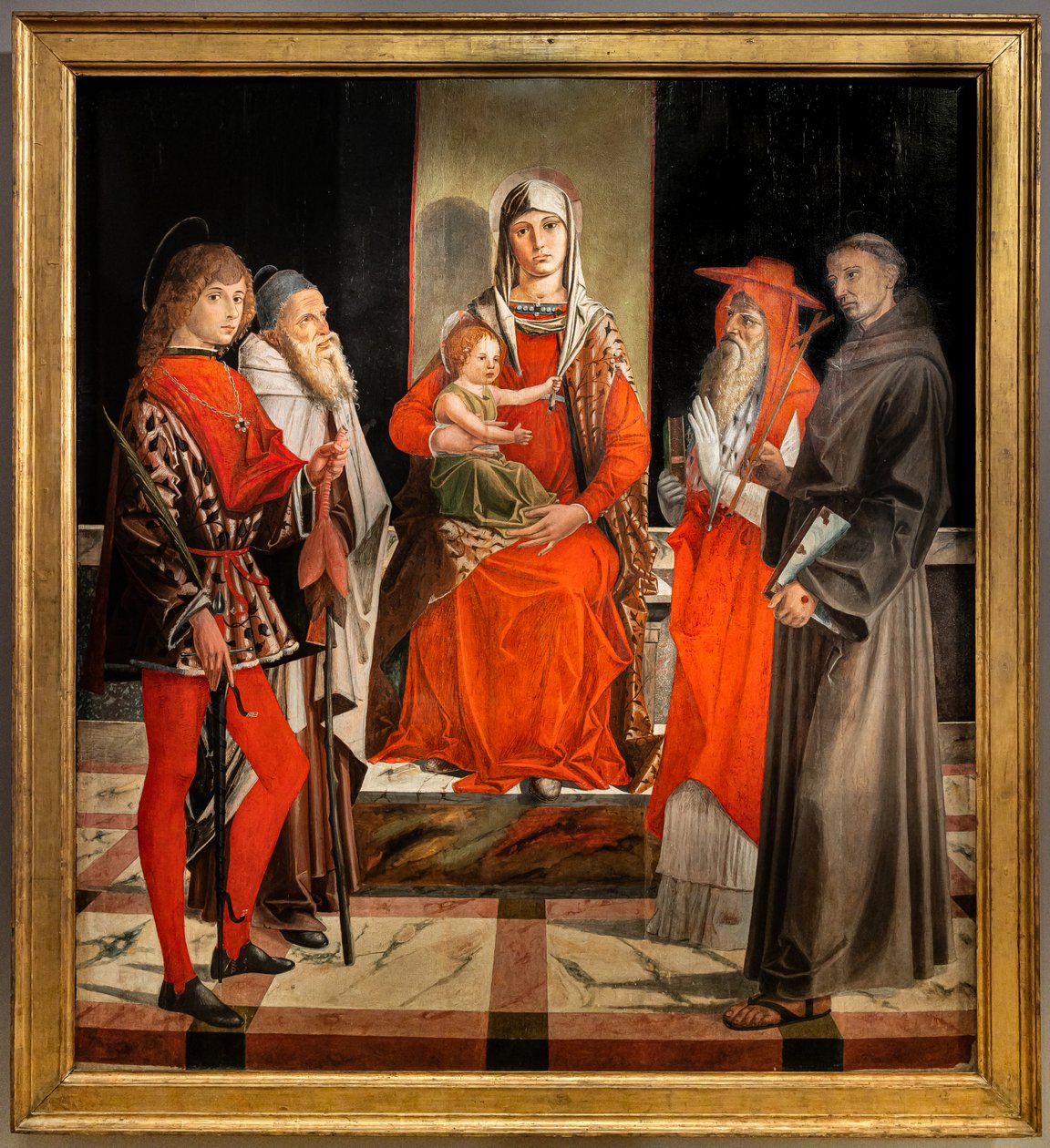 Trůnící Madona s Ježíškem mezi svatými Ansanem, Antonínem Velikým, Jeronýmem a Františkem od Bartolomeo Montagna