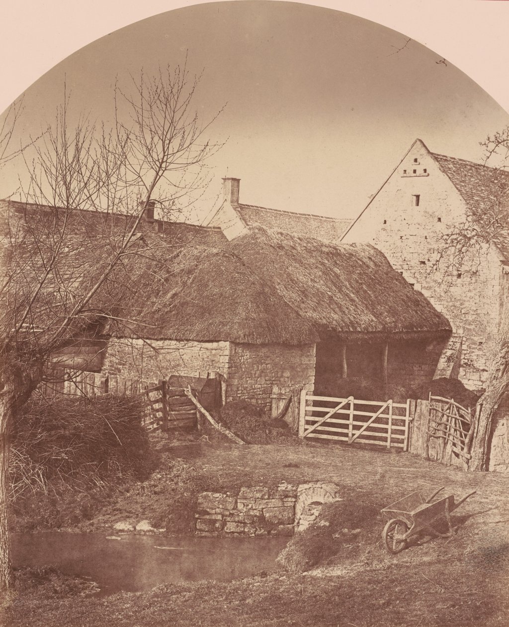 Farm Yard, Prestbury nedaleko Cheltenhamu,c. 1855 (foto) od Baynham Jr. Jones