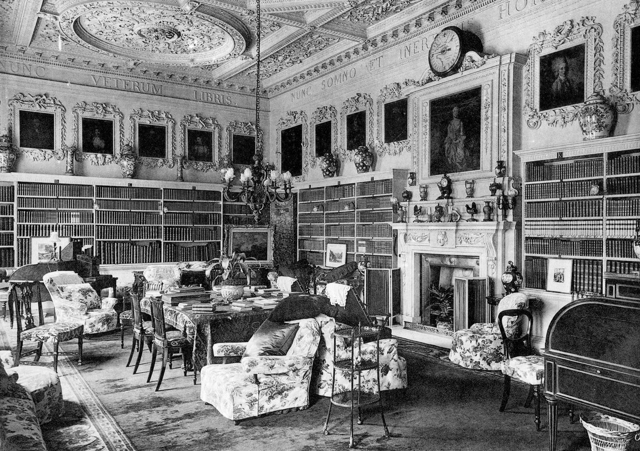 Knihovna, Chesterfield House, 1908. od Bedford Lemere and Company