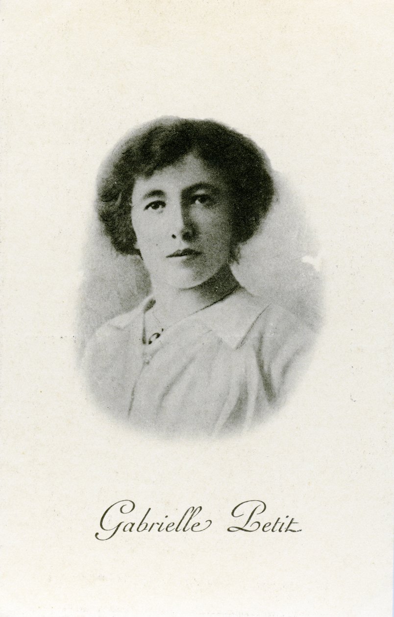 Gabrielle Petit, pamětní pohlednice, kolem roku 1920 od Belgian Photographer
