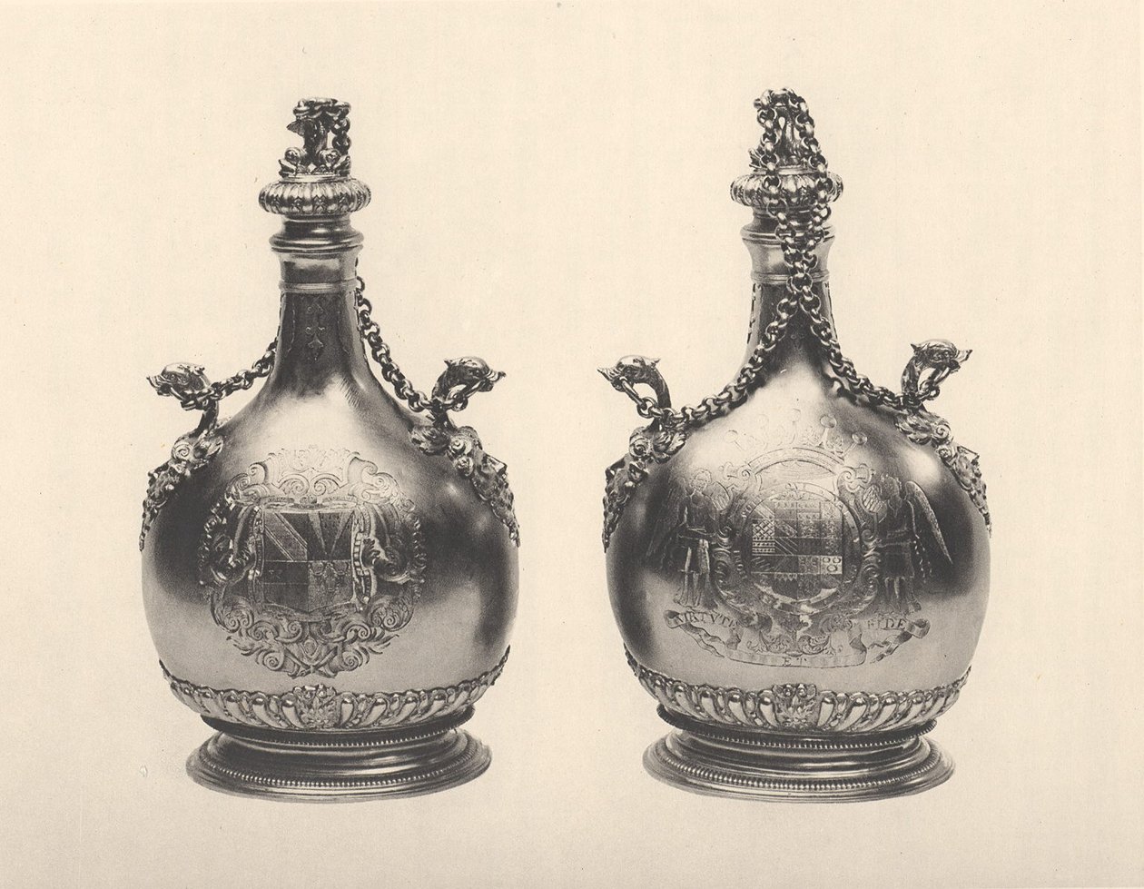 Pár poutnických baněk Williama III., kolem roku 1690 (stříbrně zlacené) od Benjamin Bradford