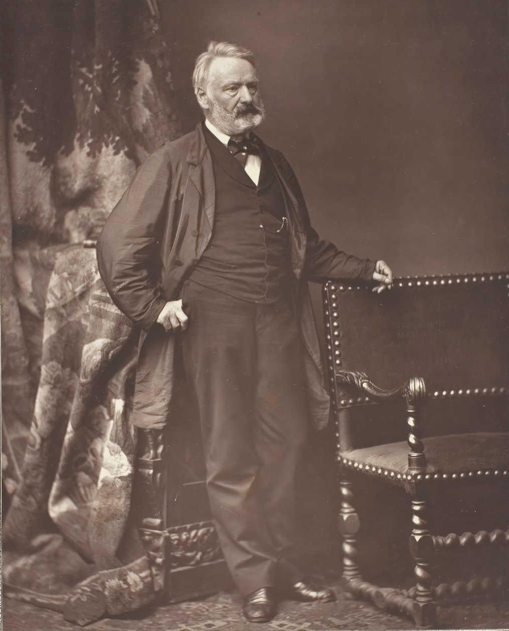 Victor Hugo francouzský prozaik, dramatik a básník, 1802-1885, 187576. od Bertall et Cie
