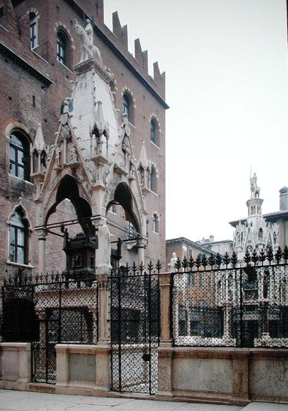 Pohřební pomník Mastina II Della Scala (1308-51) od Bonino da Campione