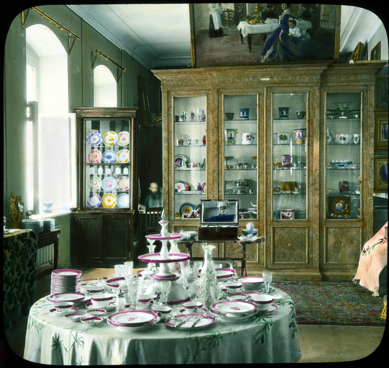 Obchod Torgin Obchod s cizinci, Moskva, 1931 od Branson DeCou