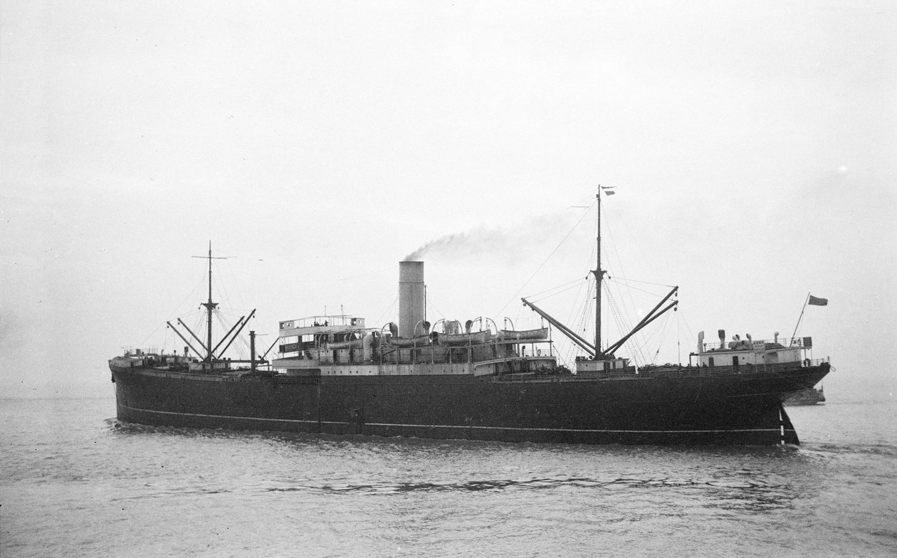 Opawa (1906) probíhala u Avonmouthu od Brigadier L. R. E. Fayle