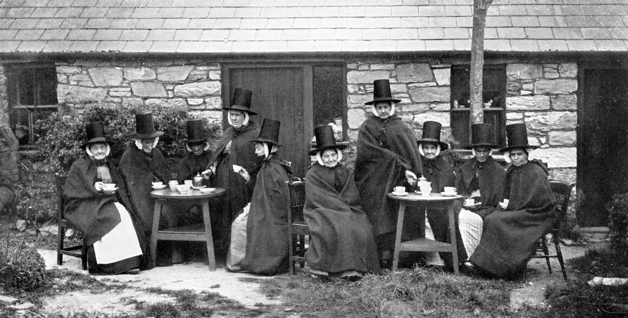 Welsh Tea Party, konec 19. století od British Photographer