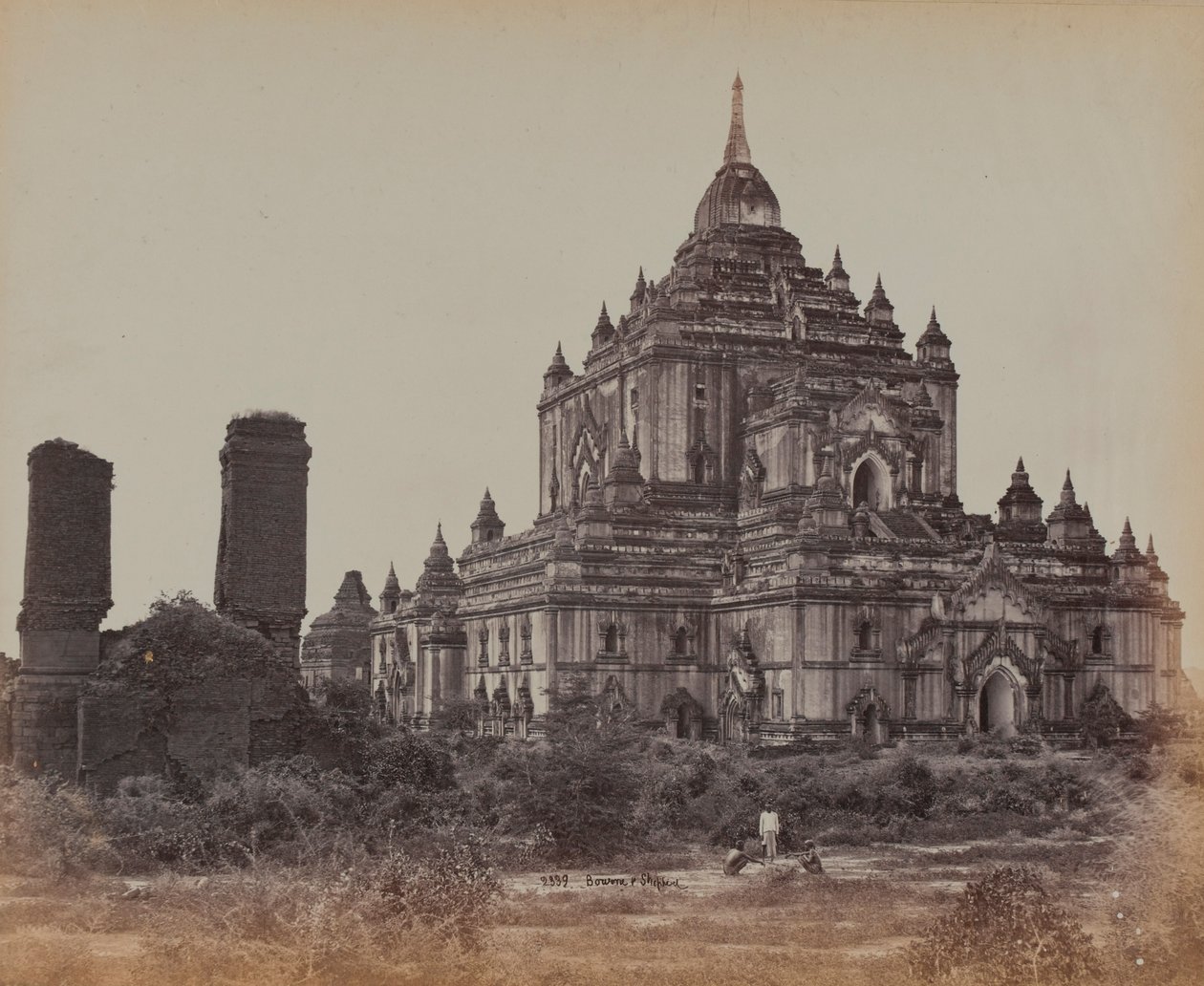 Stará cihlová pagoda od British Photographer