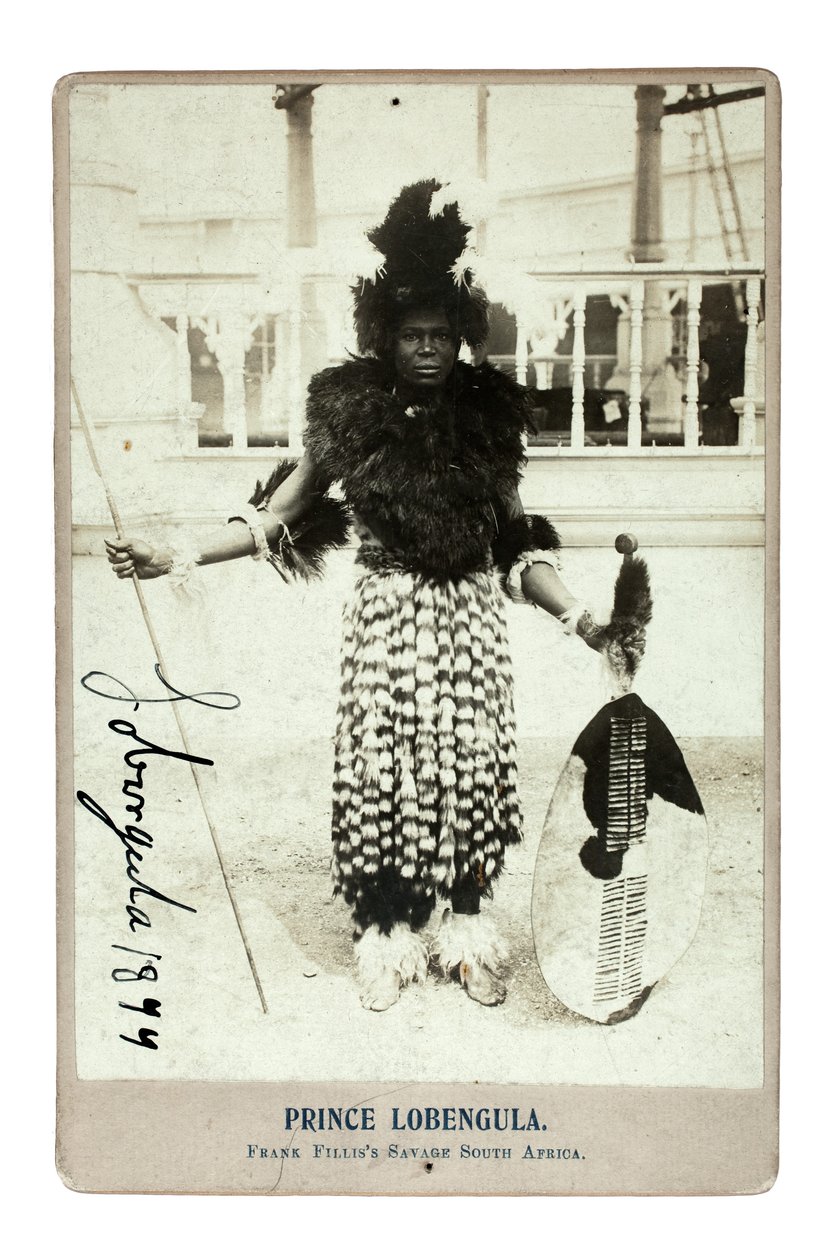 Princ Lobengula, Anglie, 1899 (želatinový stříbrný tisk) od British Photographer