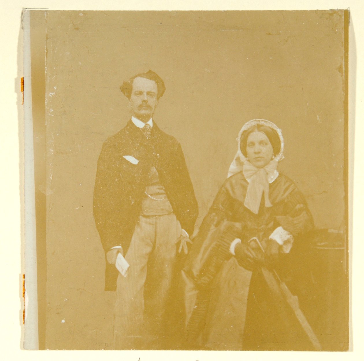 John Atkinson Grimshaw a Theodosia Grimshaw (černobílá fotografie) od British Photographer