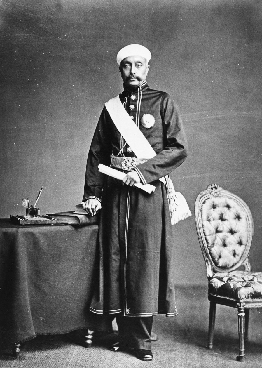 Sir Sala Jung, předseda vlády Nizam v Hyderabadu, kolem 70. let 19. století od British Photographer