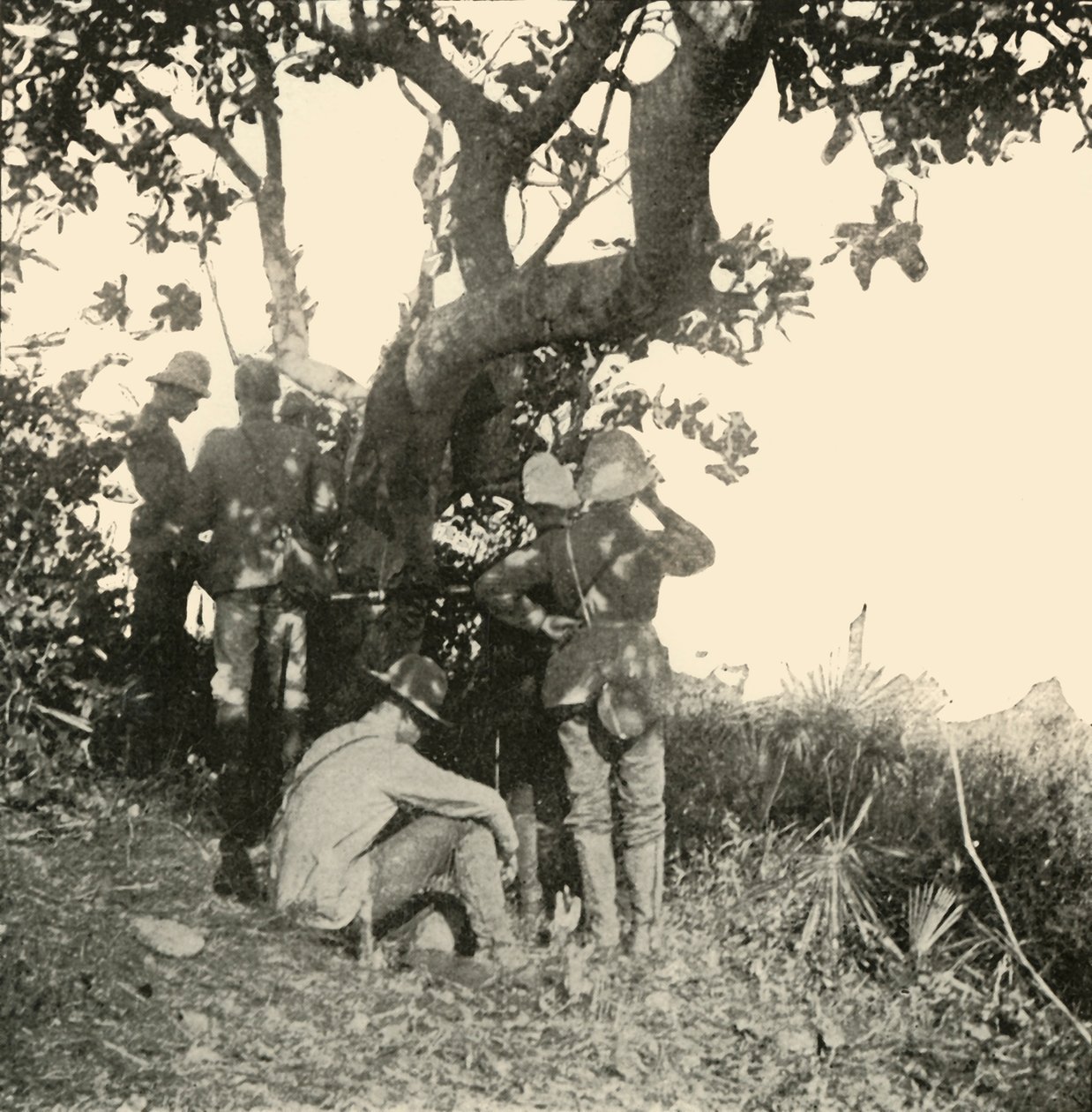 Strom, ze kterého kapitán Paget...Viděl...Bitva San Juan, španělsko-americká válka, červen 1898, 1899. od Burr McIntosh