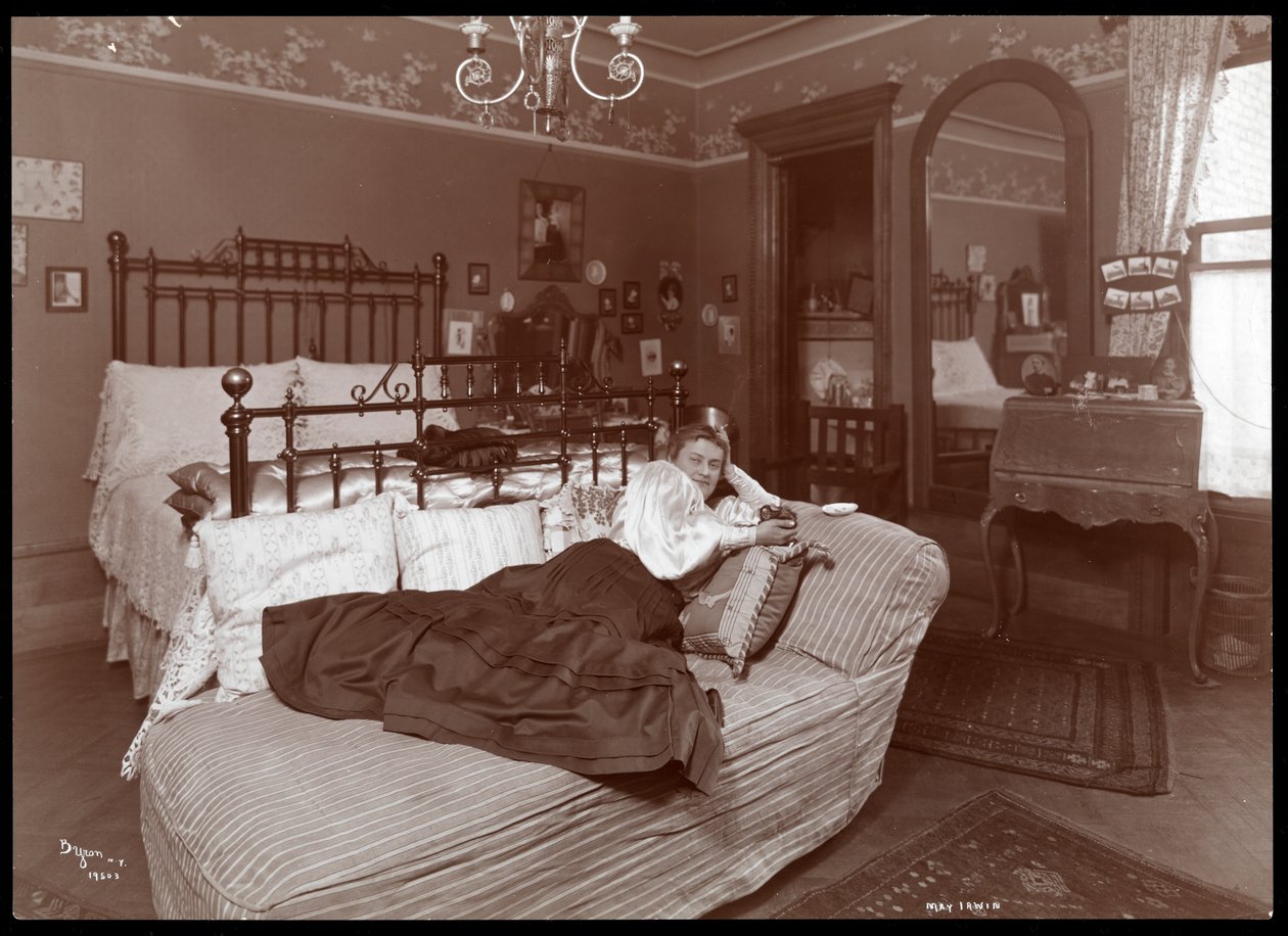 May Irwin, 1905 (stříbrný želatinový tisk) od Byron Company