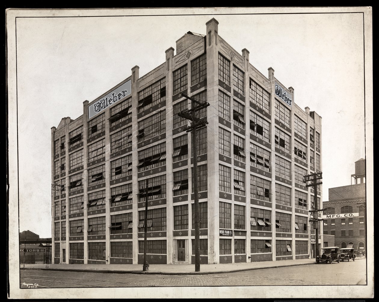 Továrna The Aeolian Company, 138th Street a Willow Avenue, Bronx, New York, 1924 (stříbrný želatinový tisk) od Byron Company