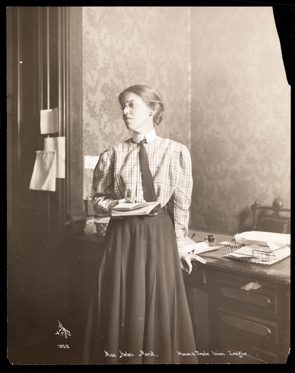 Slečna Helen Marot, 1904 (stříbrný želatinový tisk) od Byron Company