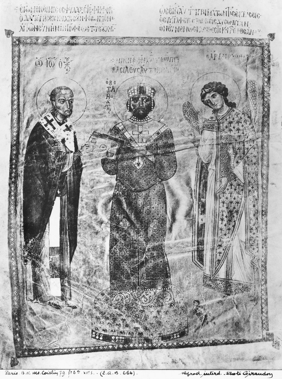 Paní Coislin 79 f.2v Emperor Nicephorus III Botaniates (reg. 1078-81) mezi St. John Zlatoústý (asi 347-407) a archandělem Michaelem, asi 1078 od Byzantine