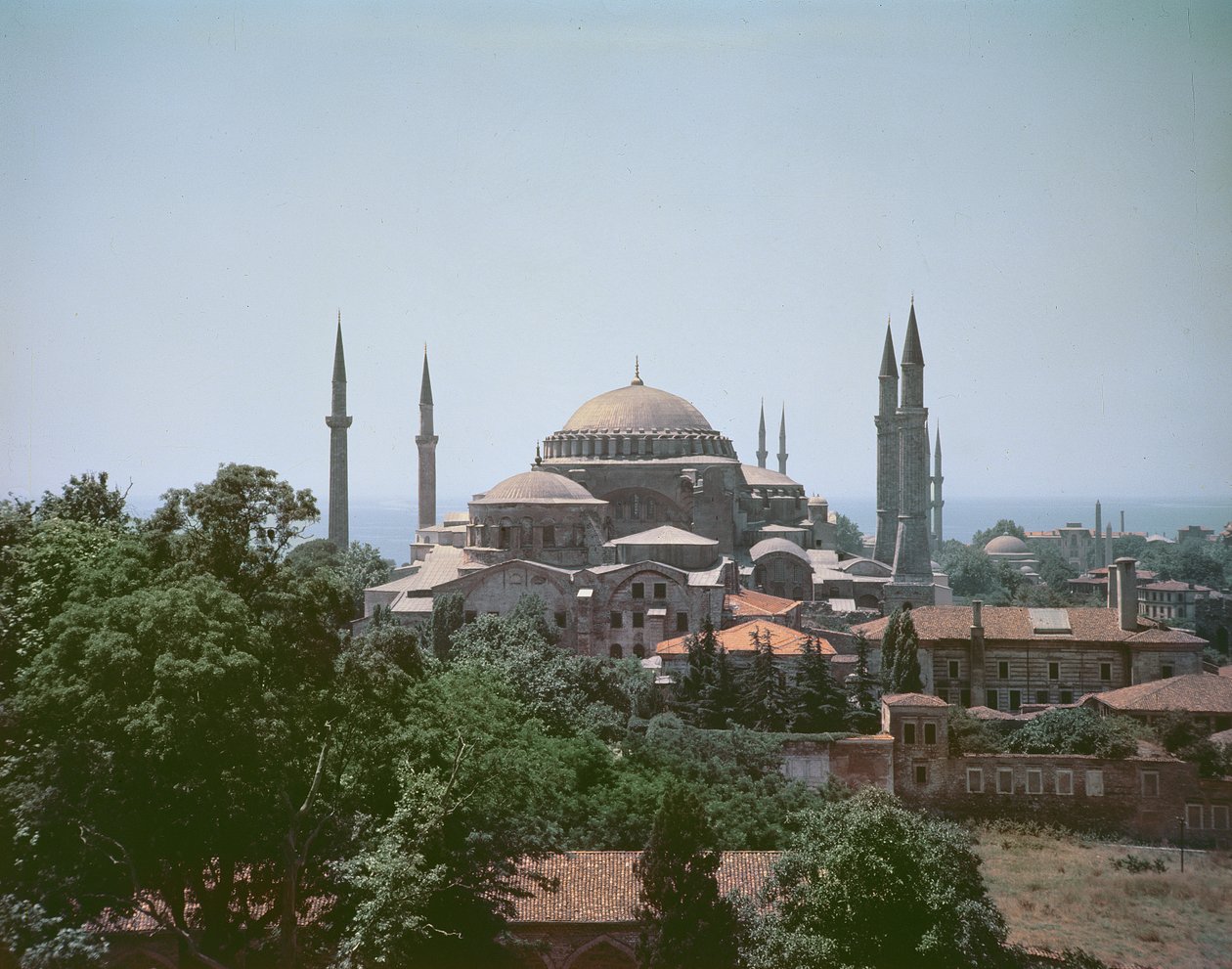 Pohled na Hagia Sophia, postavený v roce 537 našeho letopočtu od Byzantine School