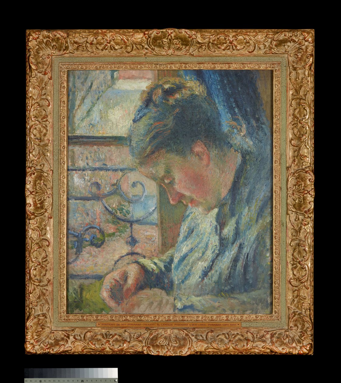 Julie Pissarro Šití vedle okna od Camille Pissarro