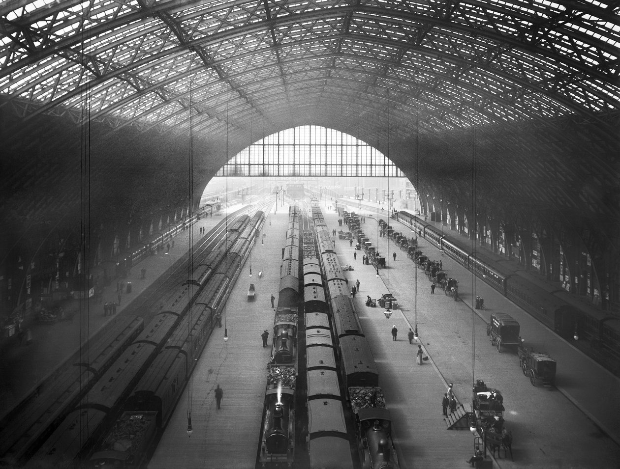St Pancras Station, Camden, Londýn, 1895 od Campbell