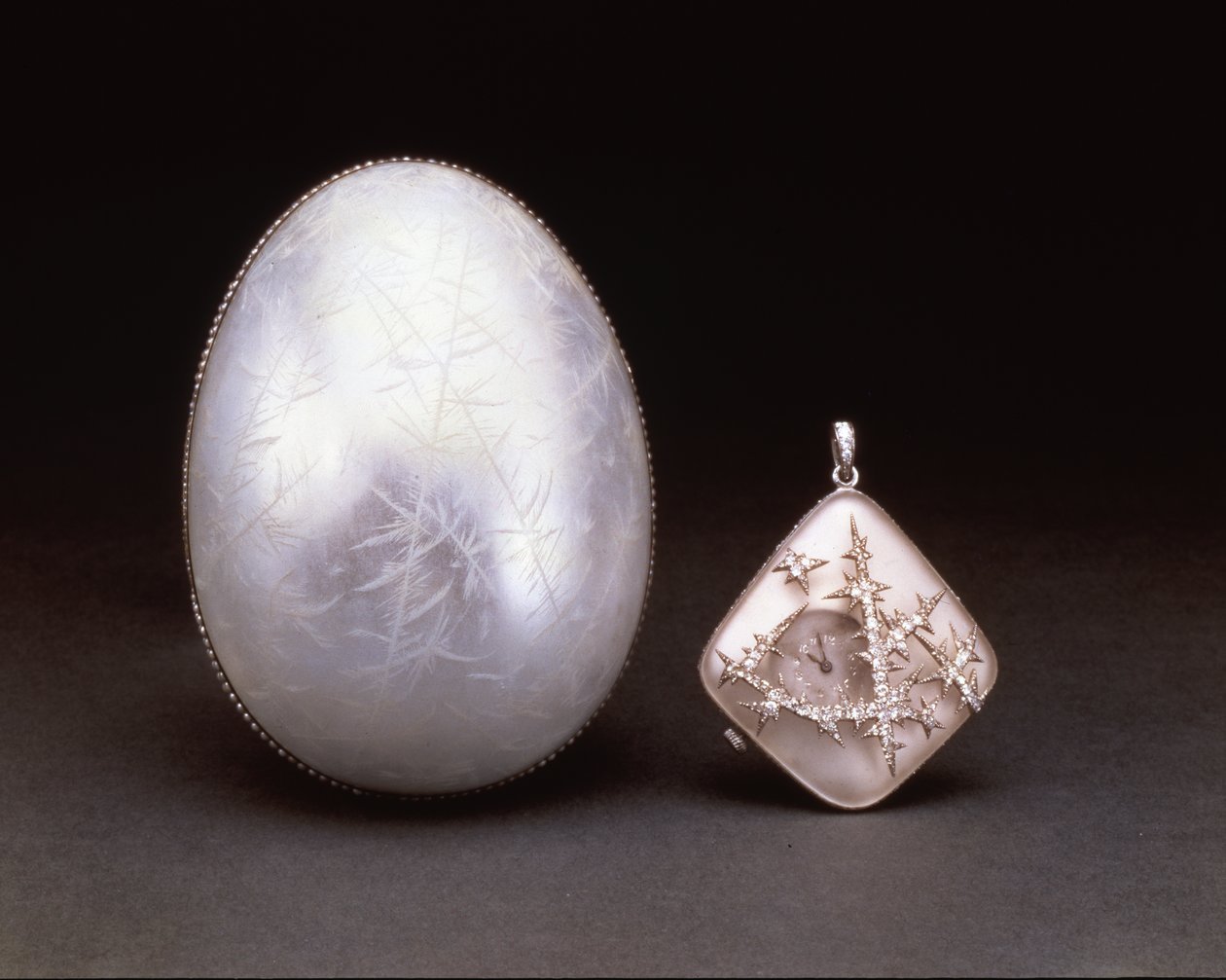 Nobelova ledová velikonoční vejce, kolem roku 1910 od Carl Fabergé