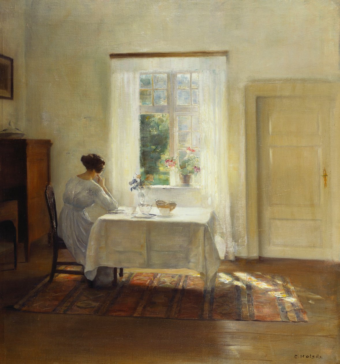 Žena sedící u stolu u okna (olej na plátně) od Carl Holsoe