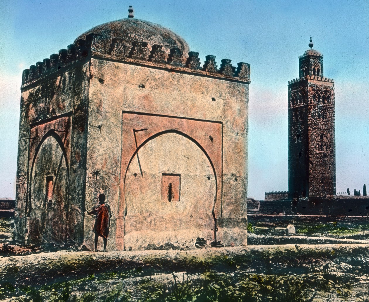 Maroko, Svatý hrob u mešity, datum snímku: kolem roku 1910. Archiv Carla Simona od Carl Simon