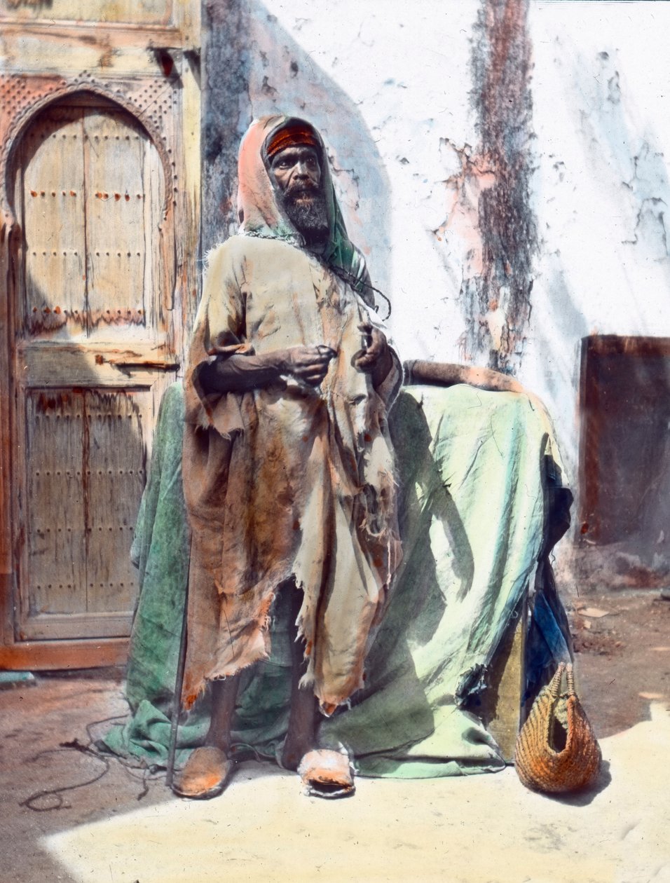 Maroko, slepý žebrák v Tangeru, datum snímku: kolem roku 1910. Archiv Carla Simona od Carl Simon
