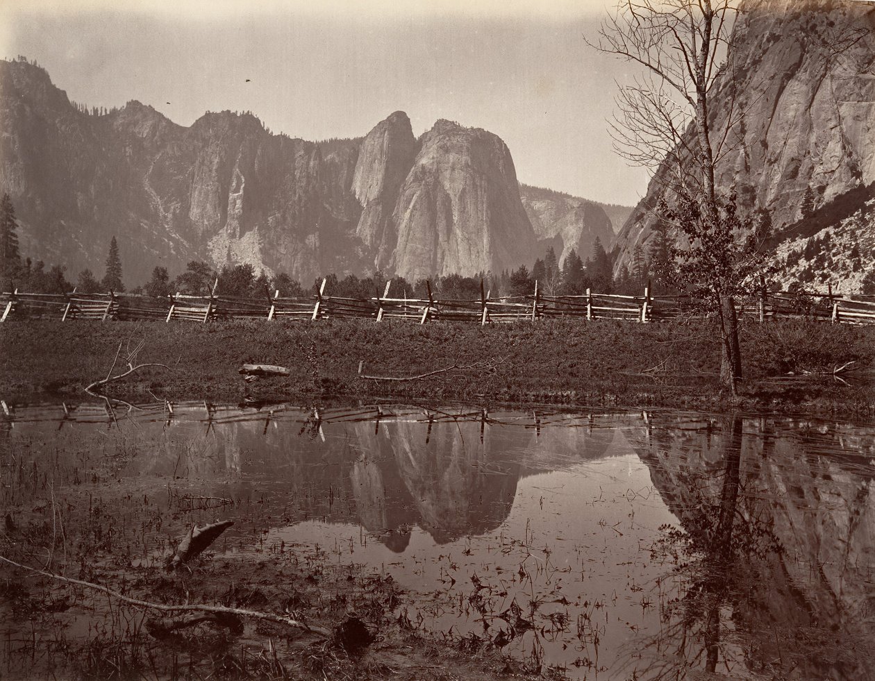 Cathedral Rocks, Yosemite, ca. 1872, vytištěno ca. 1876. od Carleton E. Watkins.