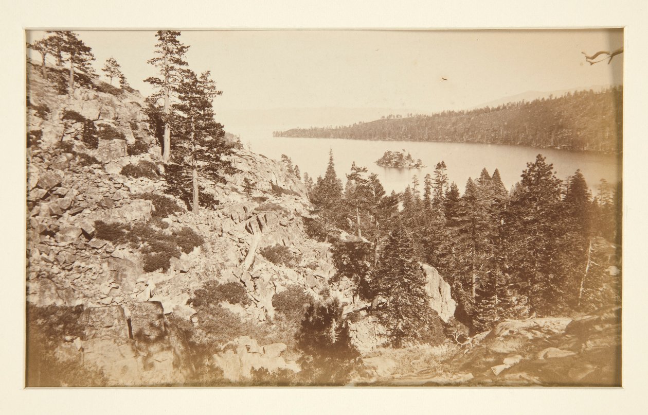 Čtyři železniční scény a čtyři pohledy na jezero Tahoe: Emerald Bay, Lake Tahoe od Carleton E. Watkins