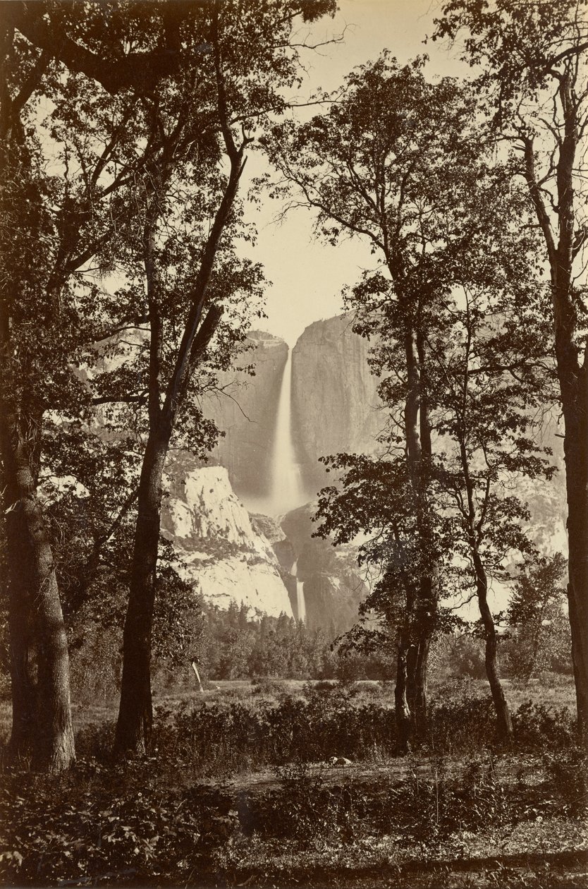 Yosemitské vodopády, 2634 ft. od Carleton E. Watkins