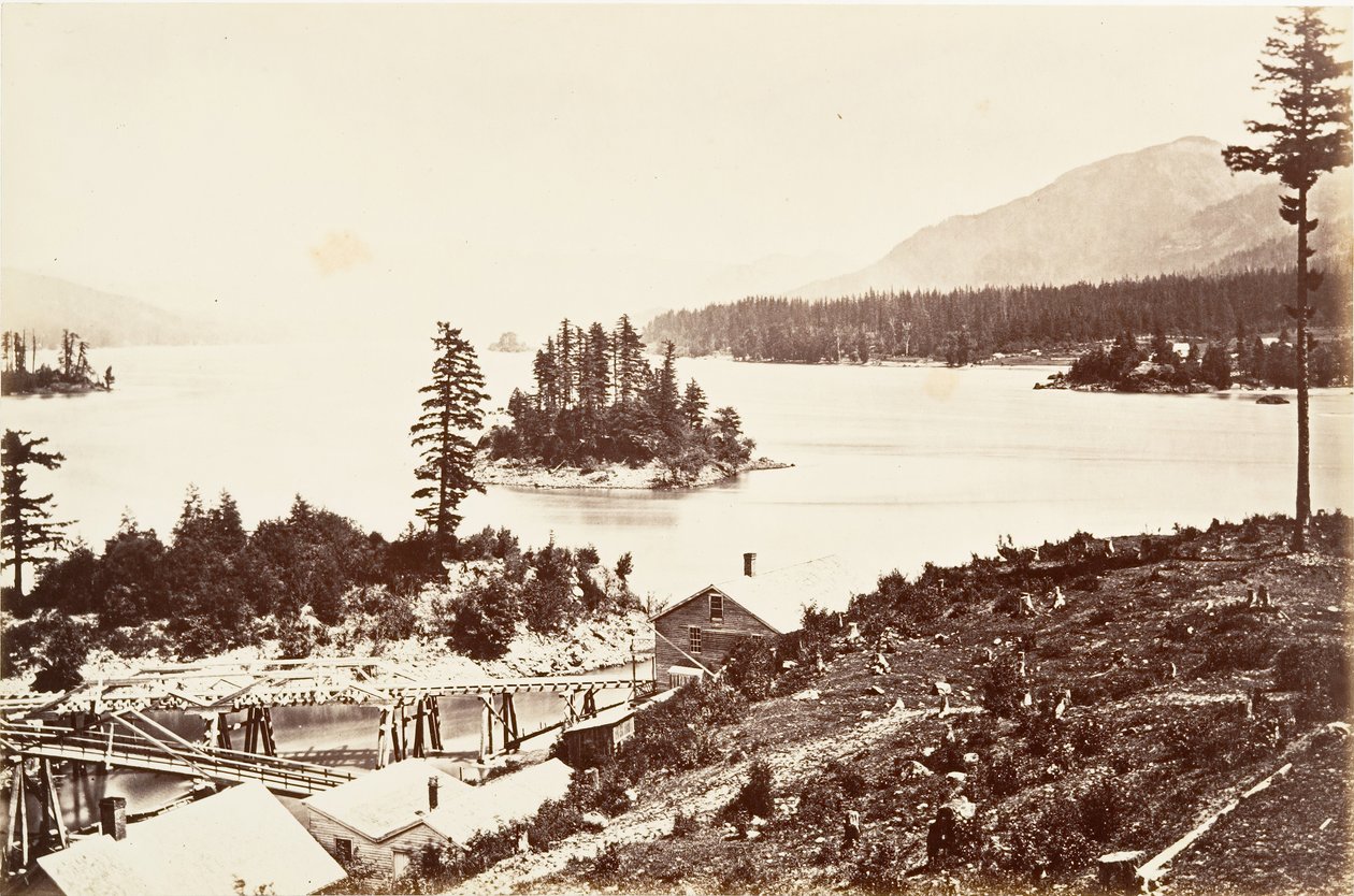 Ostrovy v Upper Cascades, Oregon, 1867, vytištěno ca. 1876. od Carleton Emmons Watkins