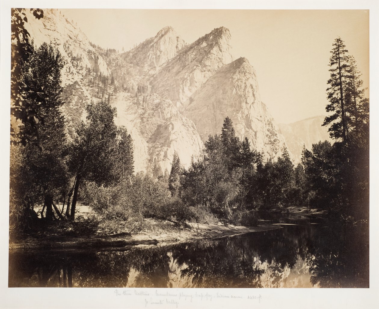 Tři bratři, cca 1870 (albumový tisk) od Carleton Emmons Watkins