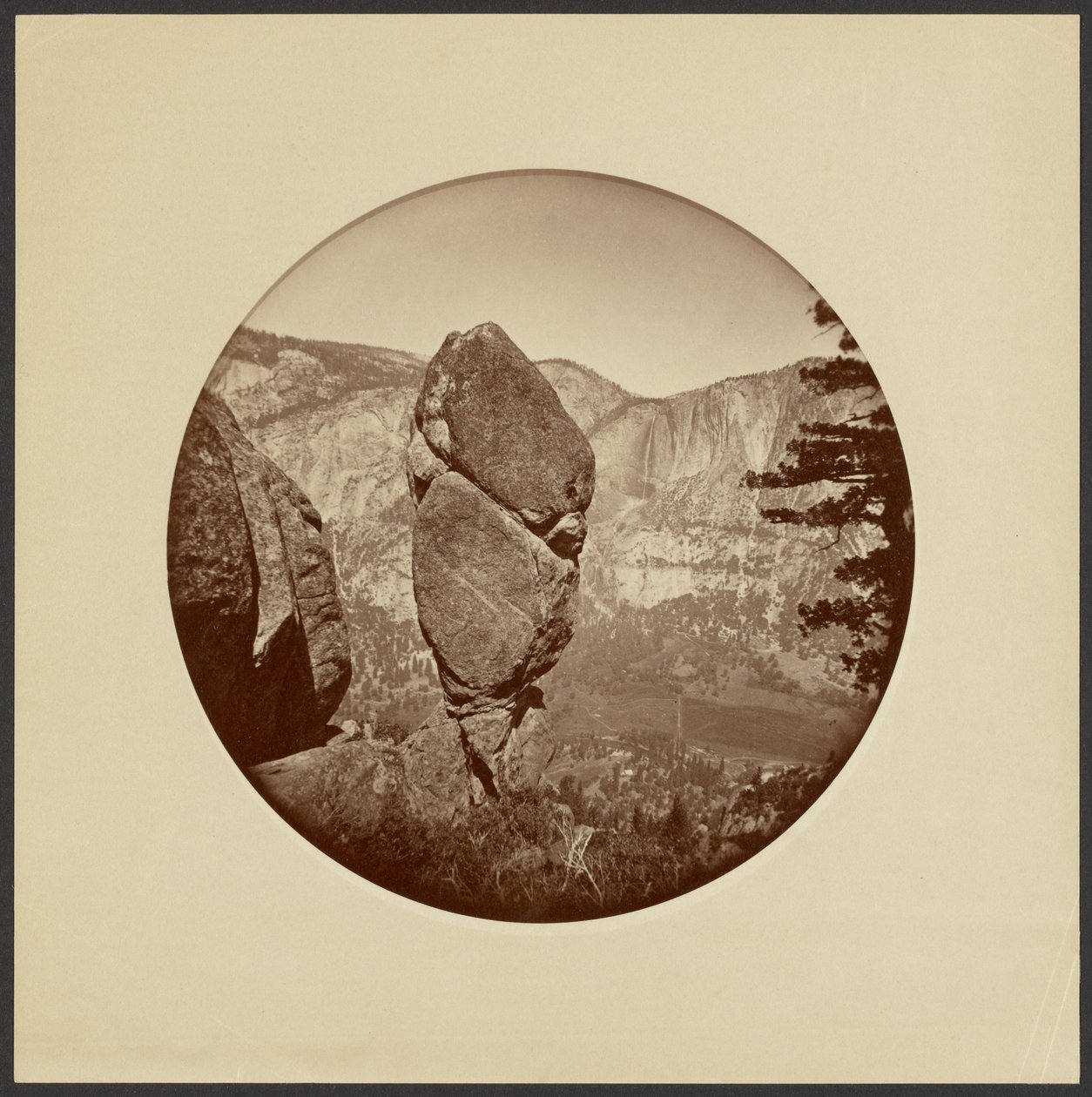 Sloup "Agassiz", Yosemity od Carleton Watkins