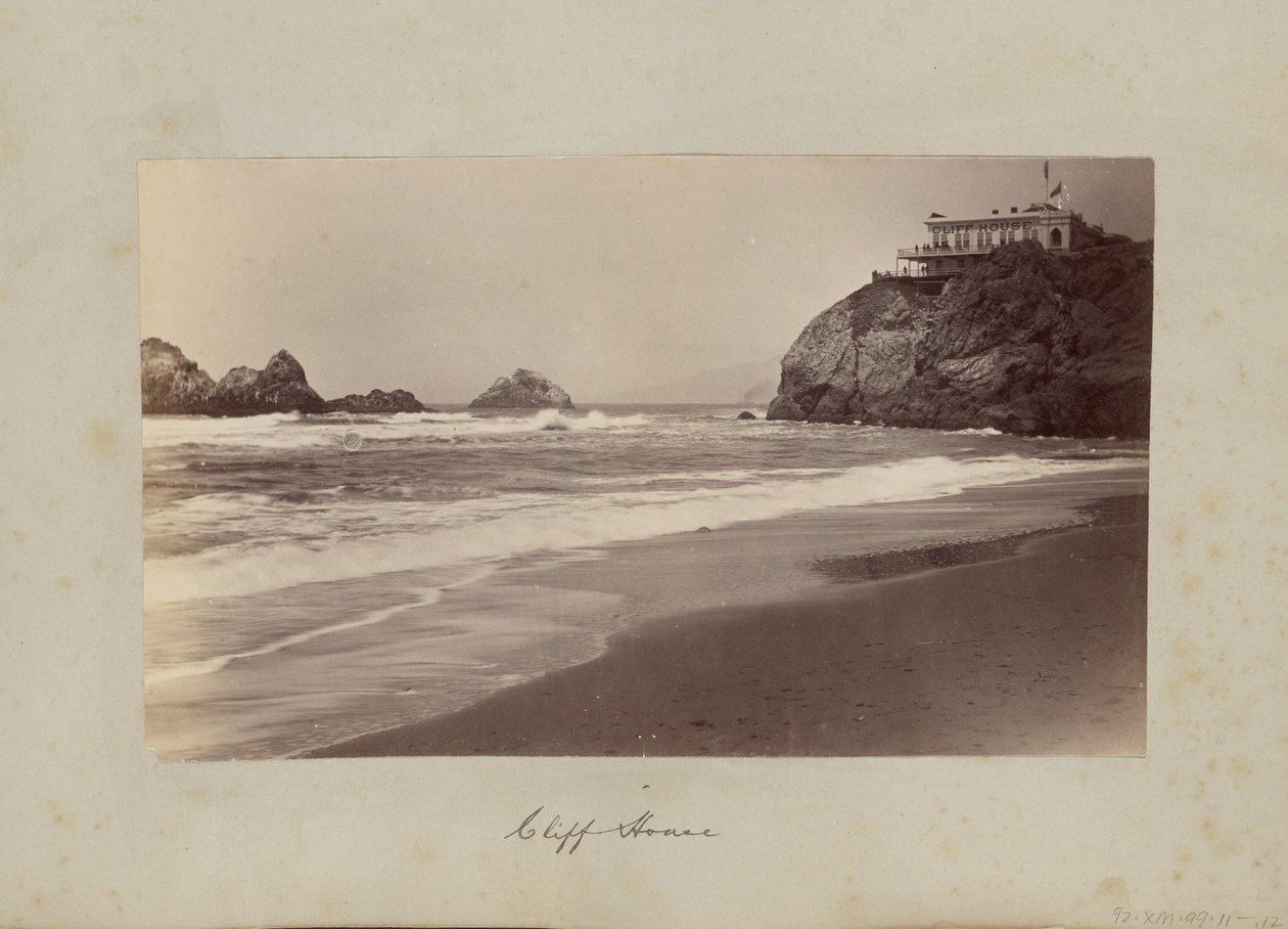 Dům na útesu od Carleton Watkins