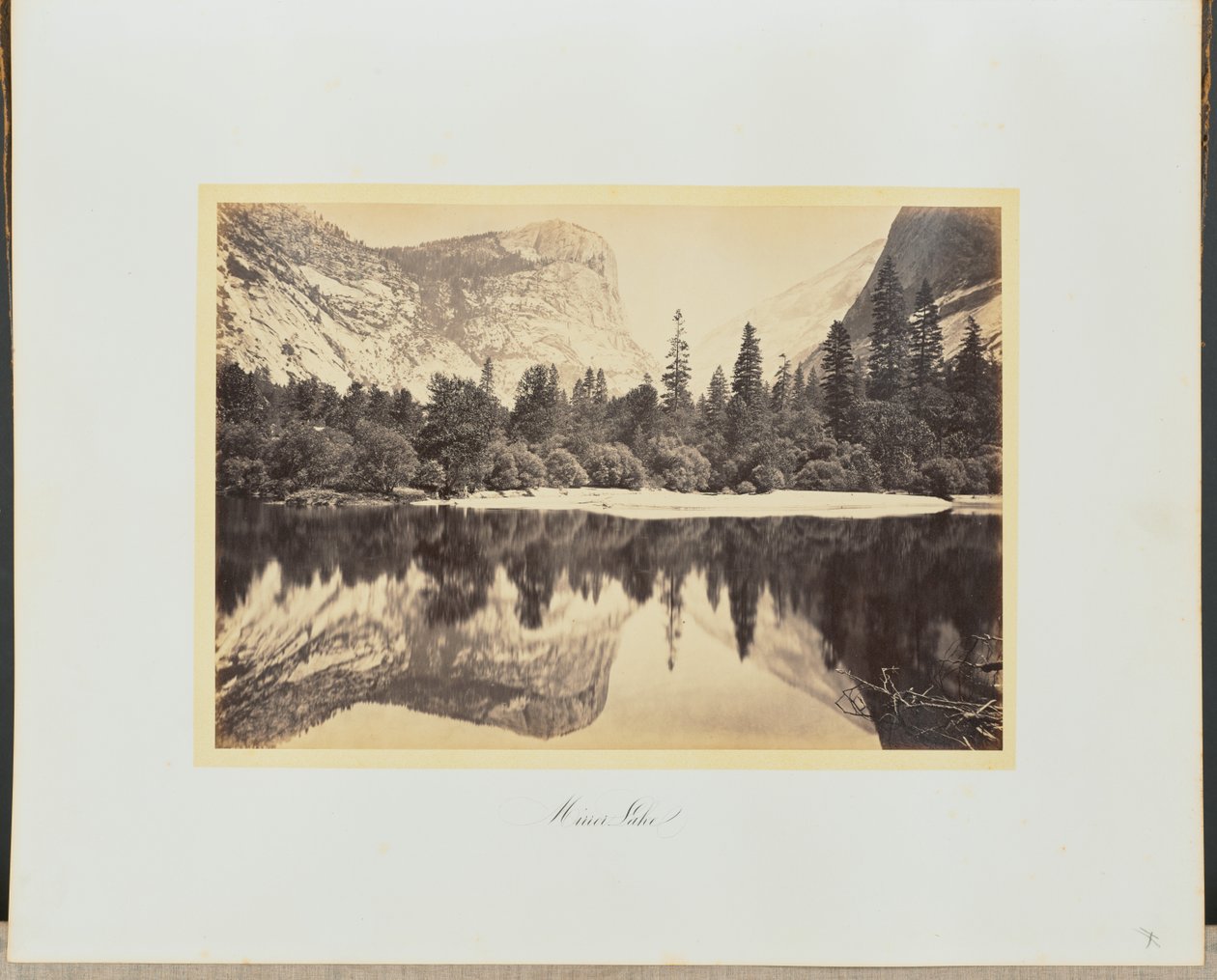 Zrcadlové jezero od Carleton Watkins