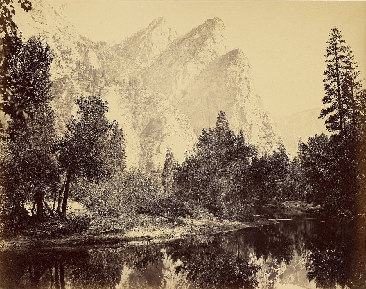 [Tři bratři, 4480 stop] od Carleton Watkins