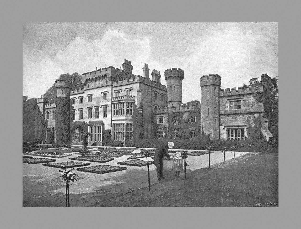 Hrad Hawarden, c1900 od Catherall and Pritchard
