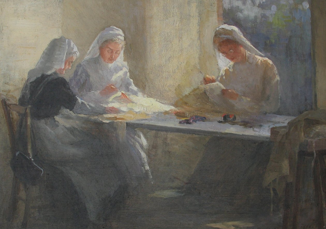 Kensington War Hospital Supply Depot (Kensington Square), Tři sestry sedící u stolu a šití, kolem roku 1916 (olej na plátně) od Catherine Ouless