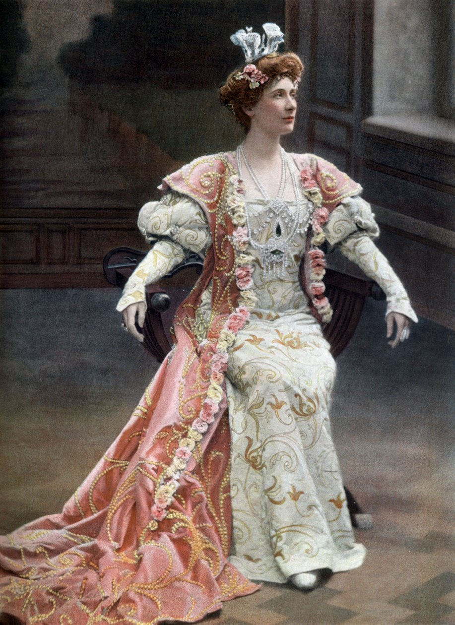 Skotská operní pěvkyně Mary Garden (1874-1967) jako Orlanda v opeře "La reine Fiammette" v Paříži, foto Cautina et Bergera z francouzského listu "Le Theatre" 11. února od Cautin and Berger