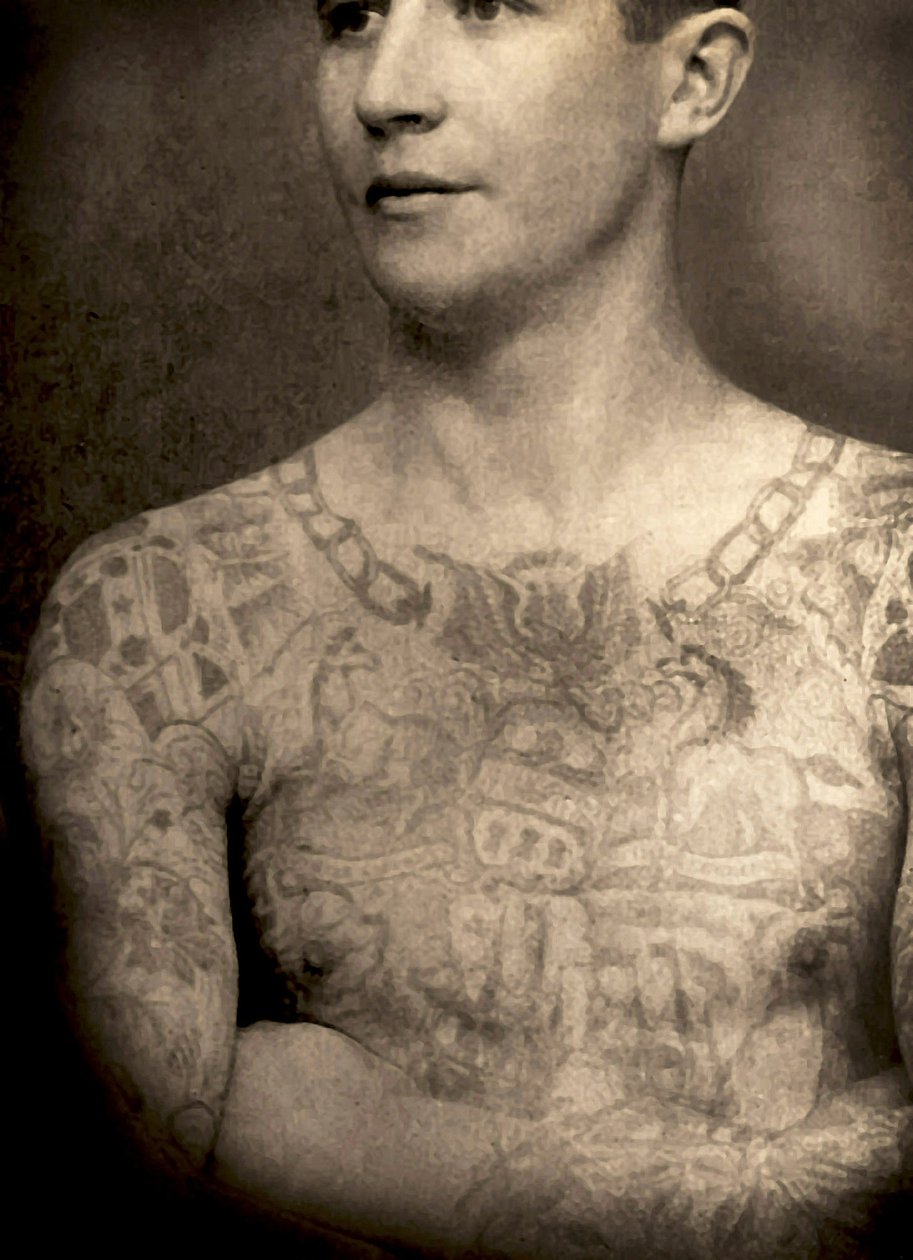 Kabinetní karta tetovaného muže, kolem roku 1880 od Charles Eisenmann