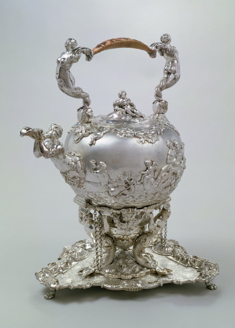 Čajová konvice a podstavec od C. Kandlera, Londýn, 1730 (stříbro) od Charles Kandler
