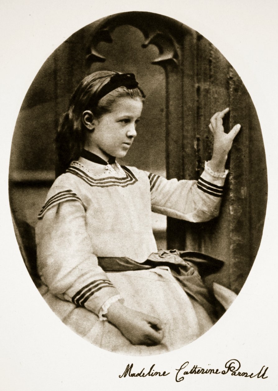 Madeline Catherine Parnell, 7. července 1864 (sépiová fotografie) od Charles Lutwidge Dodgson