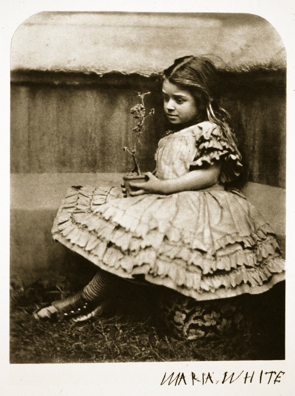 Maria White, 11. července 1864 (sépiová fotografie) od Charles Lutwidge Dodgson