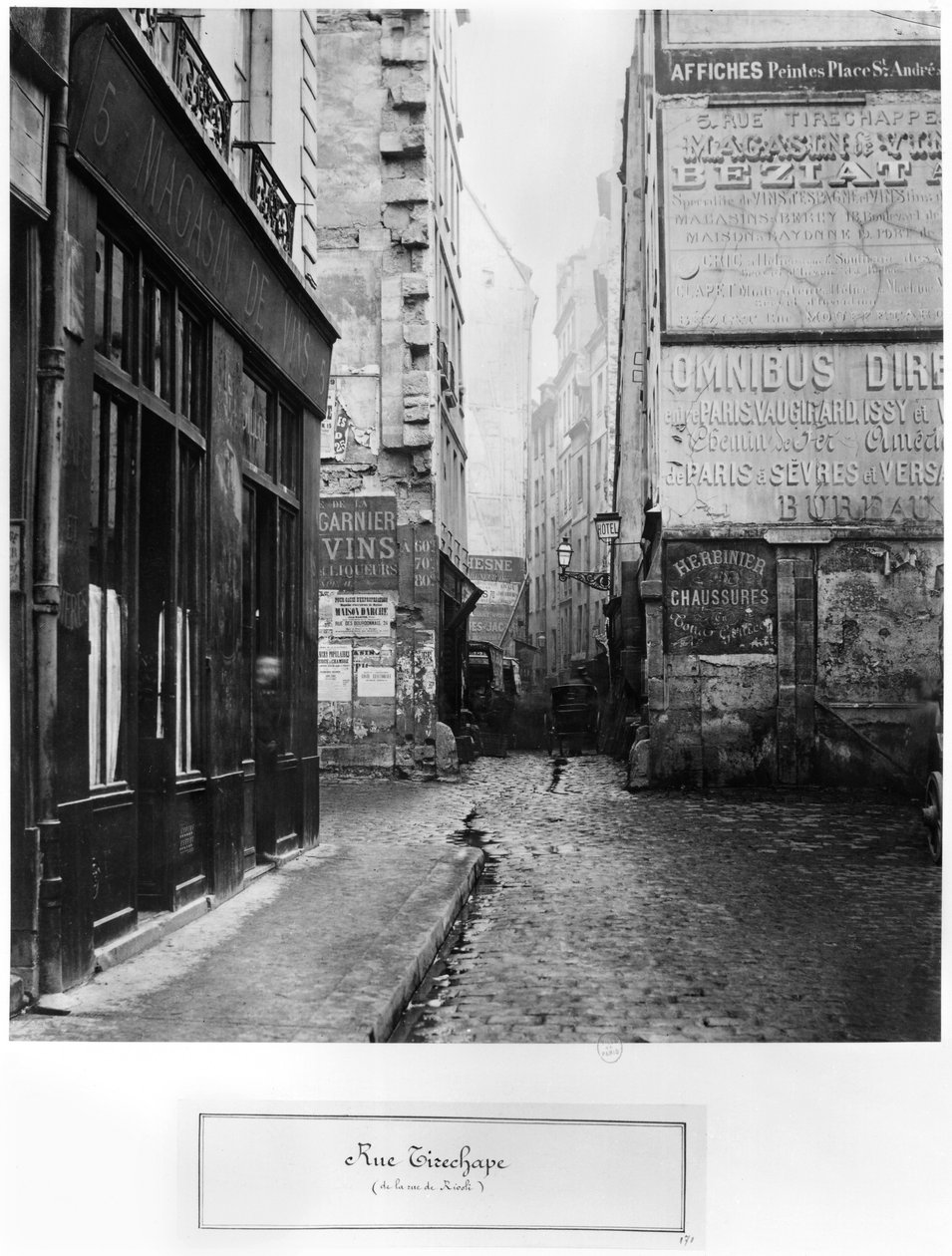 Rue Tirechape, od rue de Rivoli, Paříž, 1858-78 od Charles Marville