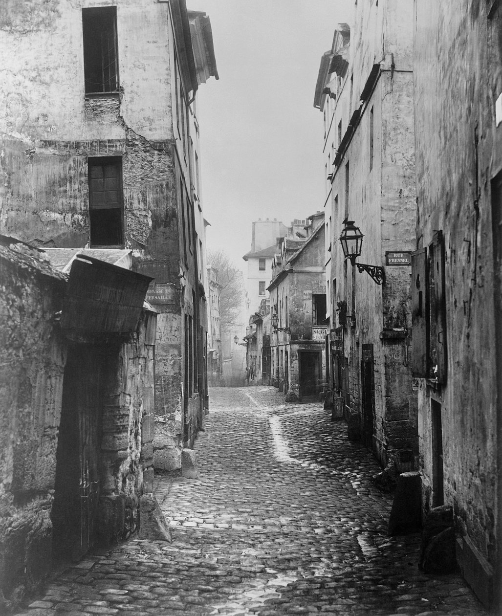 Rue Traversine, z rue d