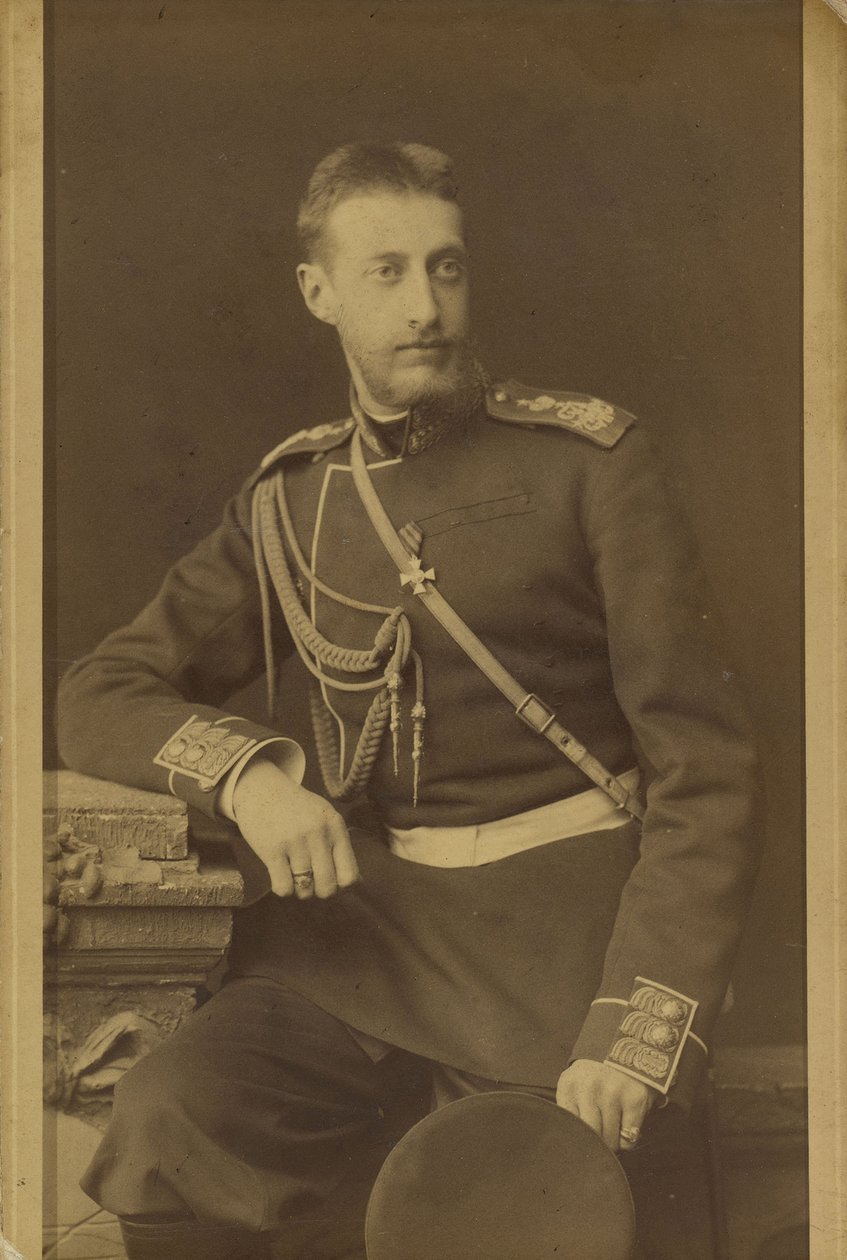 Constantin Constantinovič de Russie - Portrét velkovévody Constantine Constantinoviče Ruska (1858-1915), Bergamasco, Charles (Karl) (1830-1896). Albuminová fotografie, c. 1880. Ruský státní filmový a fotografický archiv, Krasnogorsk od Charles Bergamasco