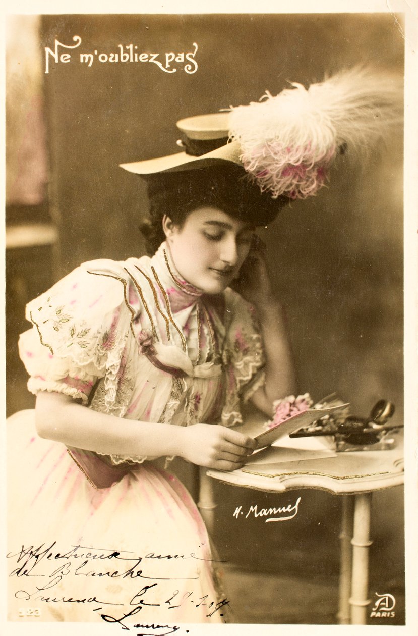 Stará pohlednice/Nezapomeňte na mě/Žena z Belle Epoque od Augustus Kollner