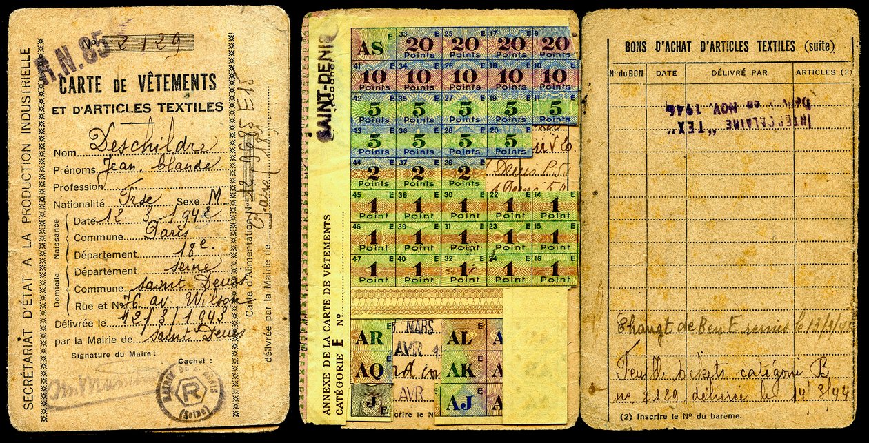 Přídělový list / Oděvní lístek / Sekretariát pro průmyslovou výrobu / Druhá světová válka 1941 od Augustus Kollner