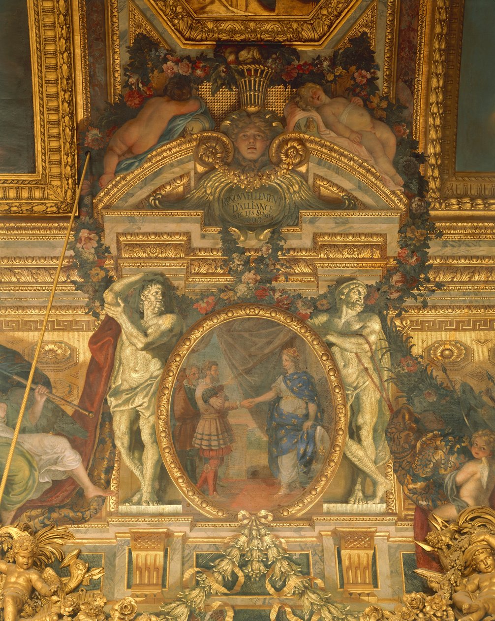 Detail výzdoby Charles Le Brun (1619-1690), Zrcadlový sál, Palác ve Versailles (Seznam světového dědictví UNESCO od Charles Le Brun